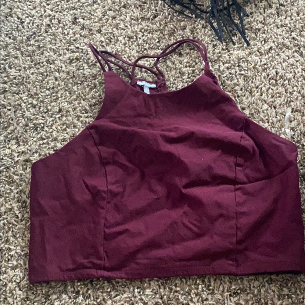 Crop top - Picture 2 of 3